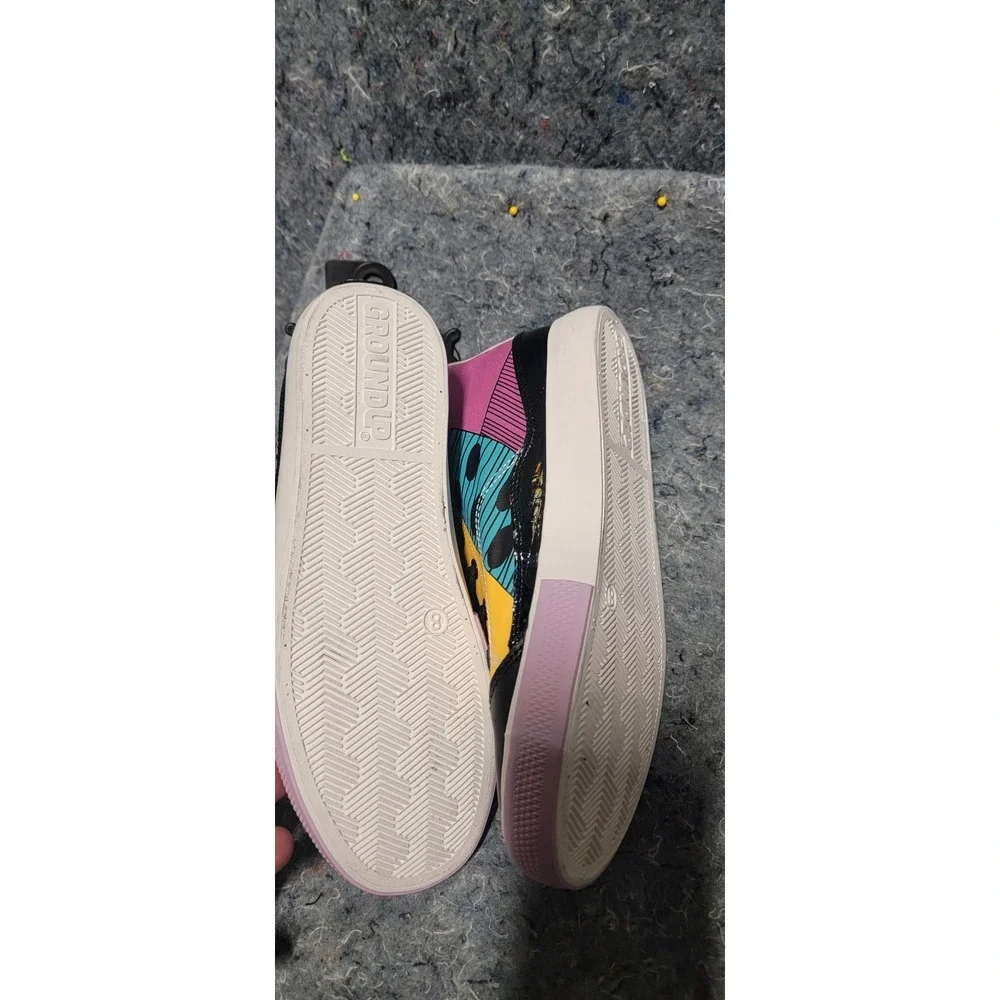 Ground Up Tim Burton's The Nightmare Before Christmas‎ Tennis Shoes Size 8